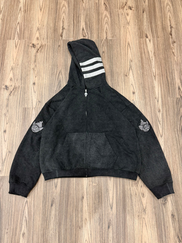 DEATH THE KID (ZIP-UP) + FREE ITEM (READ DESCRIPTION) - Shahzad Clothing