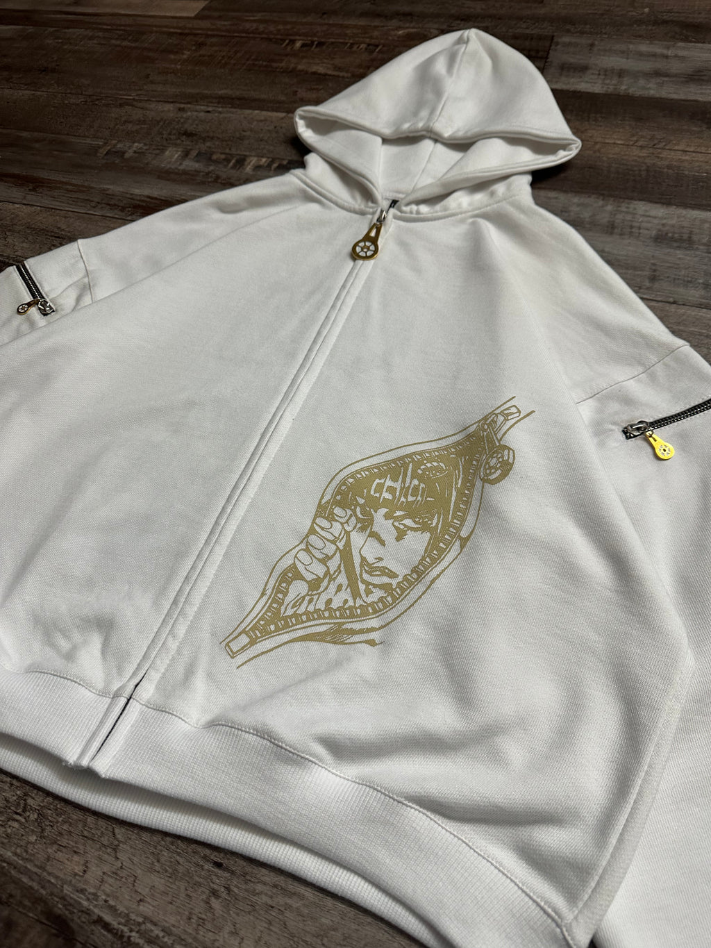 STICKY FINGERS ZIP-UP + FREE ITEM (READ DESCRIPTION) - Shahzad Clothing